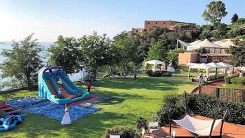 Birthday party area