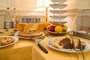Petit déjeuner buffet