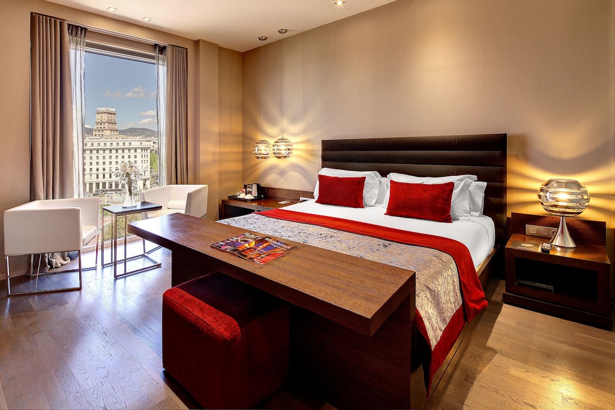 Standard Room, City View