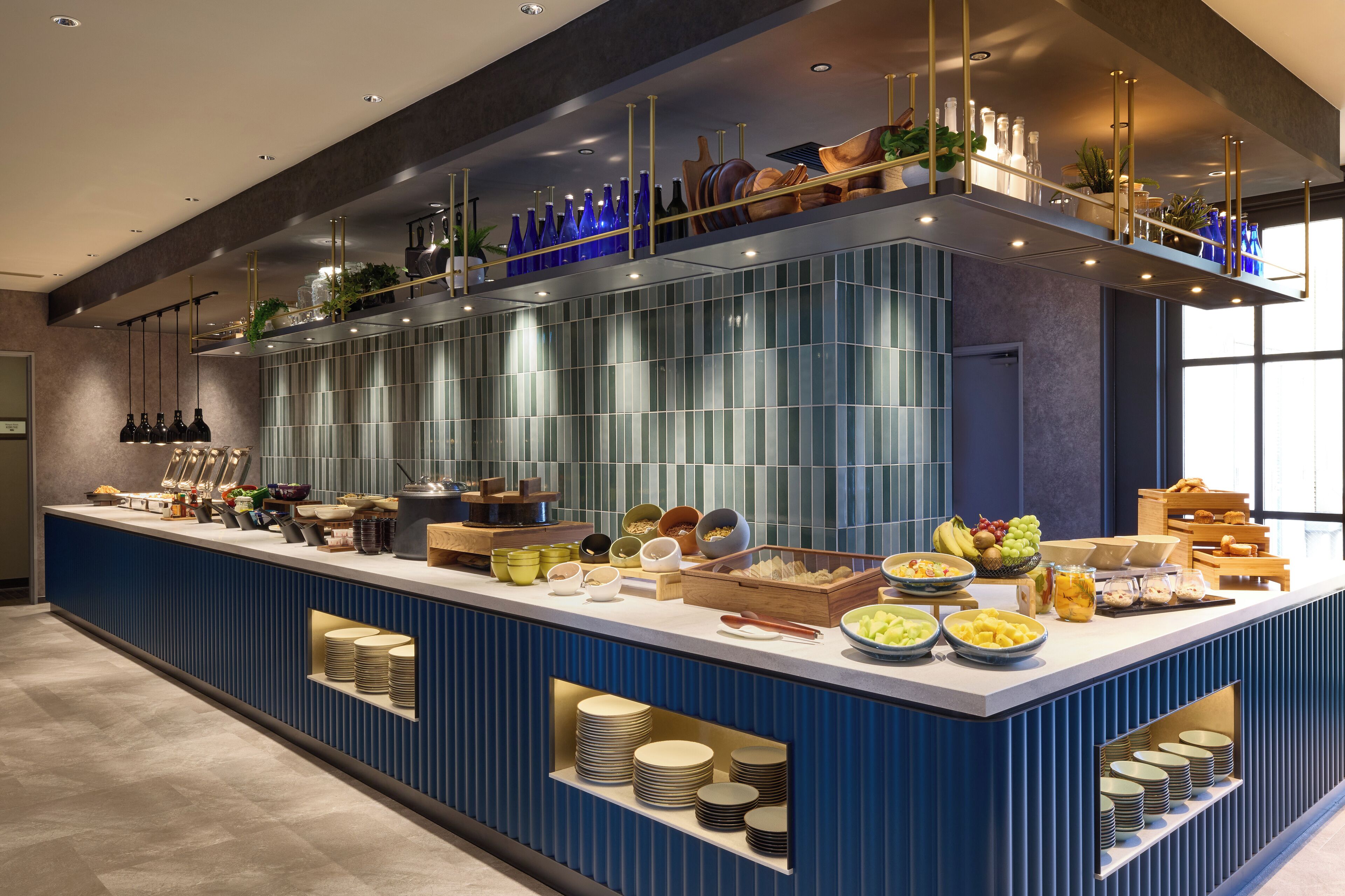 Bữa sáng buffet hàng ngày (2800 JPY/mỗi người) 