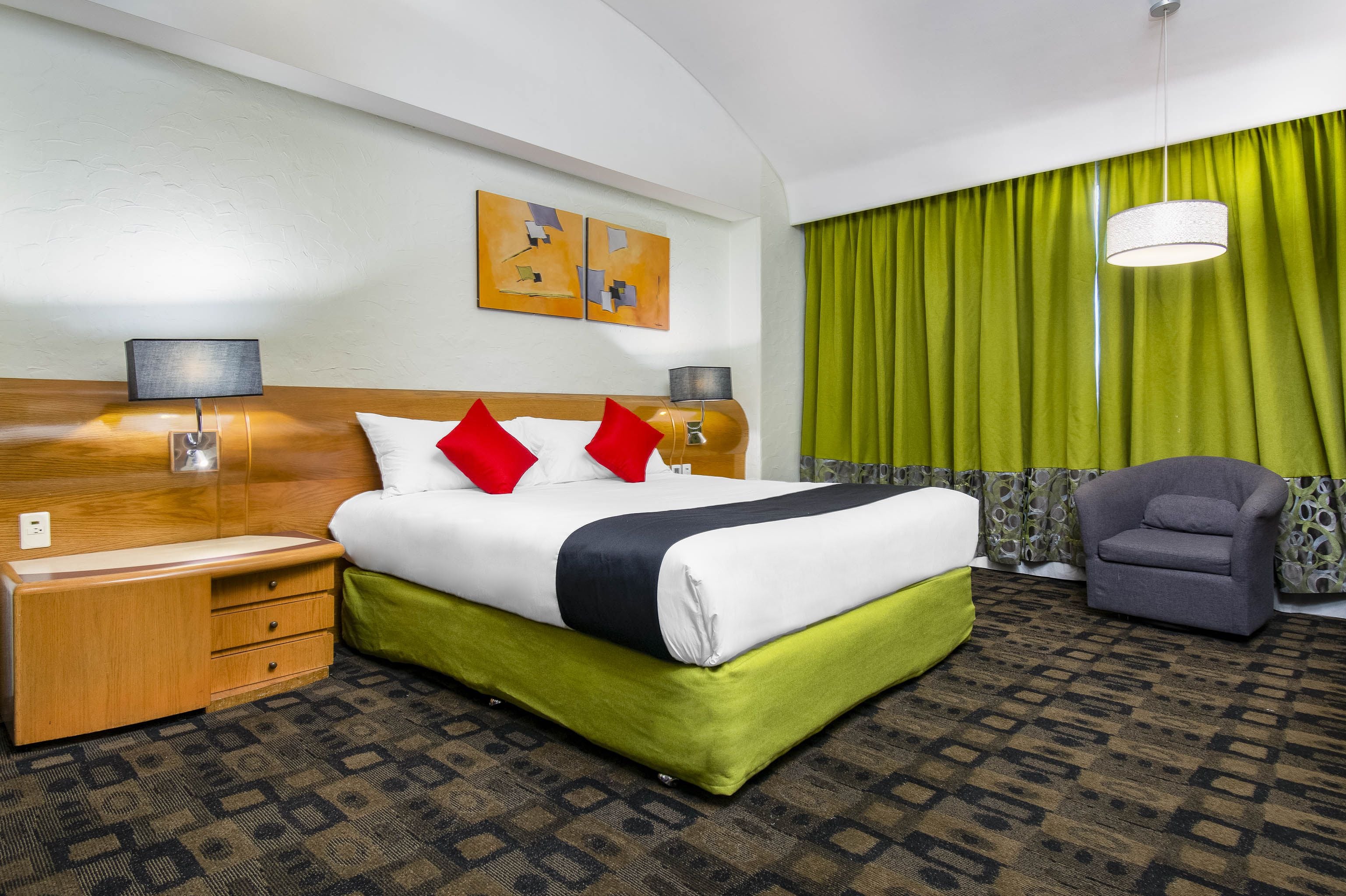 in-room safe, desk, iron/ironing board, free wifi