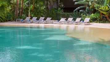 Outdoor pool, pool umbrellas, sun loungers