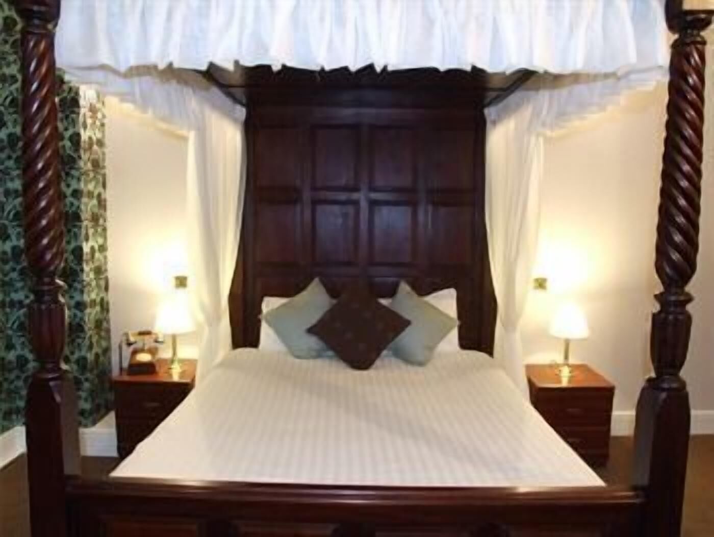 Pillow-top beds, individually decorated, desk, iron/ironing board