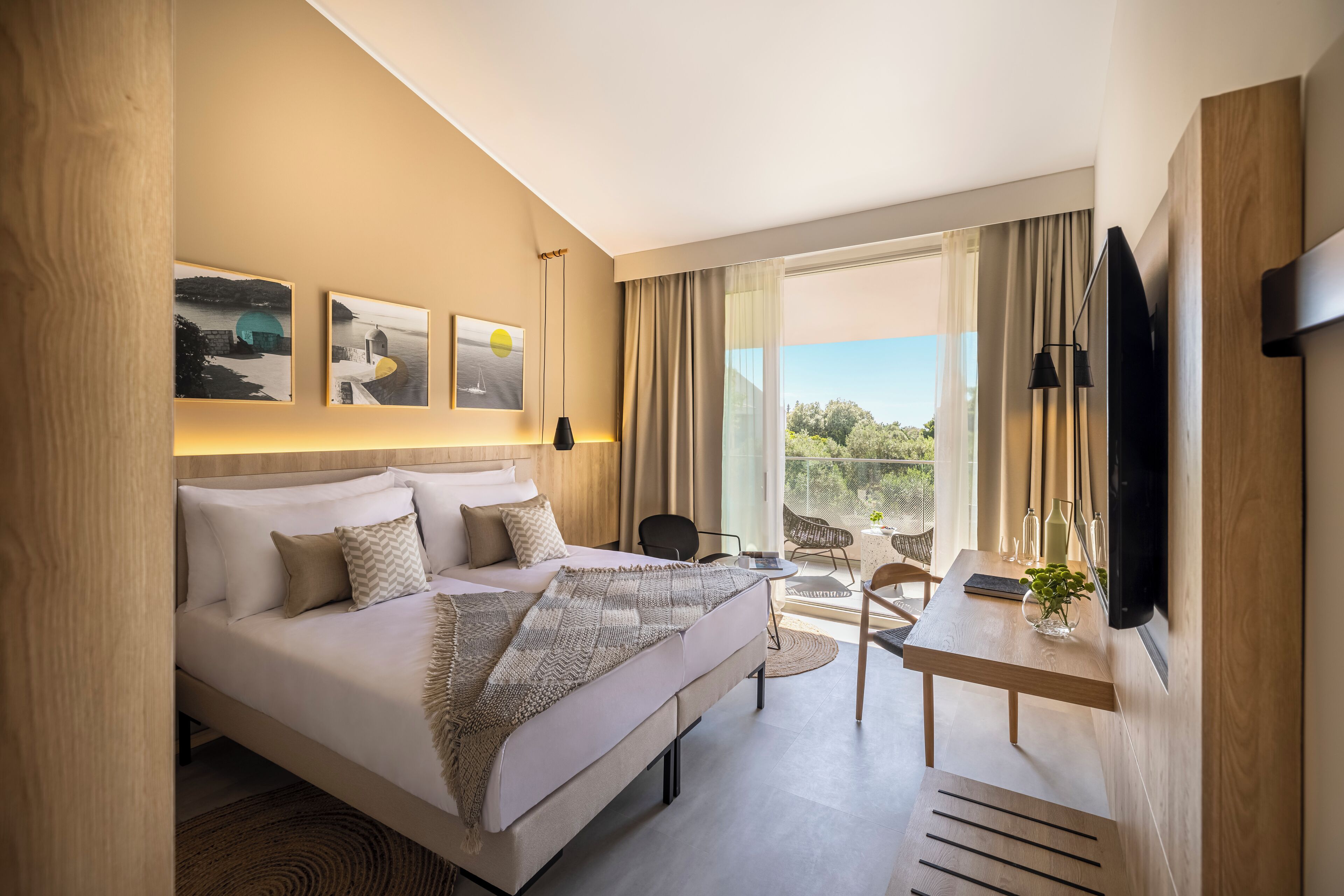 superior room for 4+1 | view from room