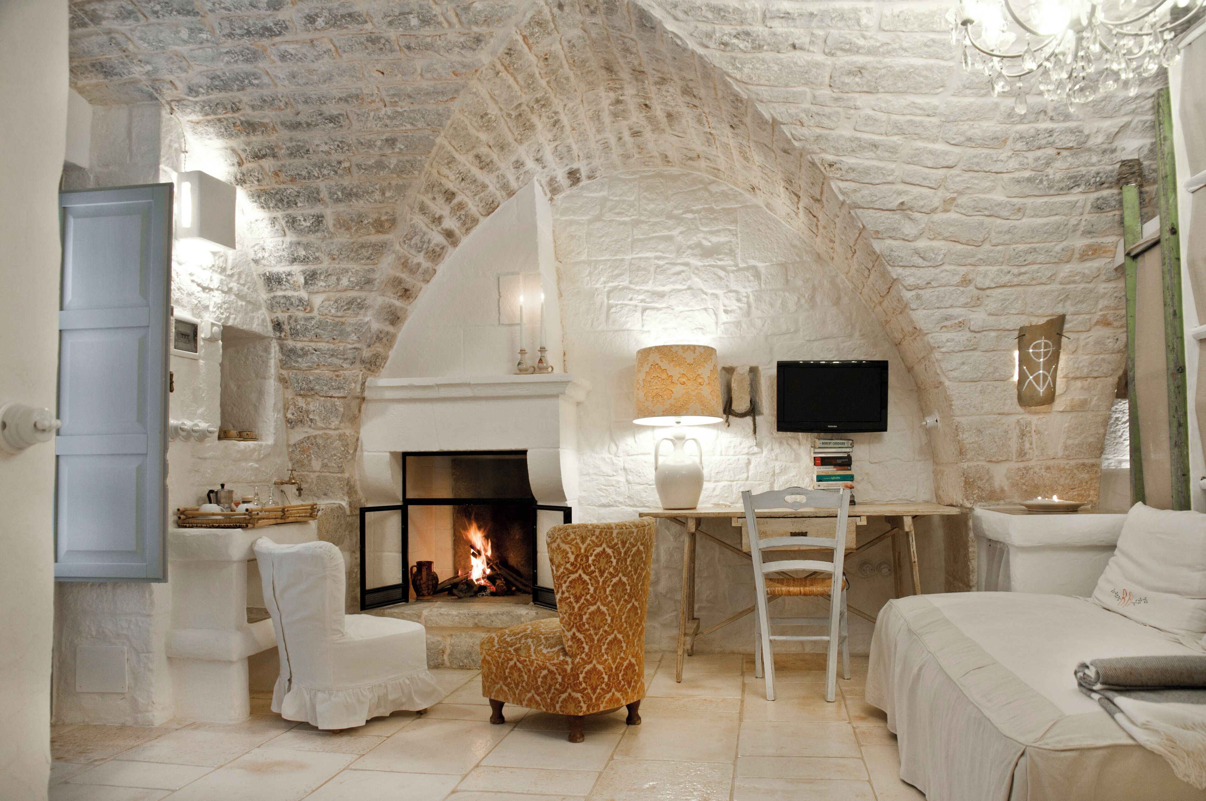 Junior Suite, 1 Bedroom | Living area | Flat-screen TV