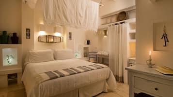 Minibar, blackout curtains, cots/infant beds, free WiFi