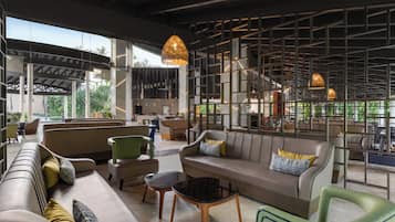 Coin salon dans le hall