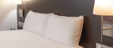 Double economy room | Blackout drapes, free WiFi, bed sheets, wheelchair access