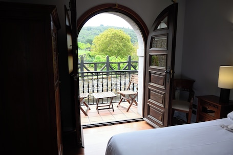 Standard Double Room | Living area