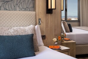 Free minibar items, in-room safe, desk, soundproofing - VP SOGNIO Metropolitano (Madrid)