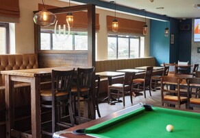 Bar (en la propiedad)