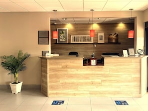 Lobby - Country Inn & Suites by Radisson, Midway - Tallahassee West (Midway)