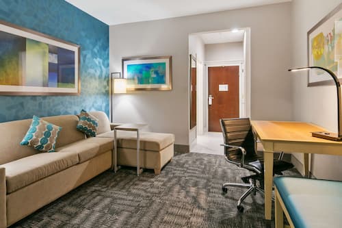 Pillowtop beds, desk, laptop workspace, blackout drapes
