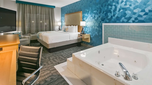 Best Western Plus Houston Atascocita Inn & Suites