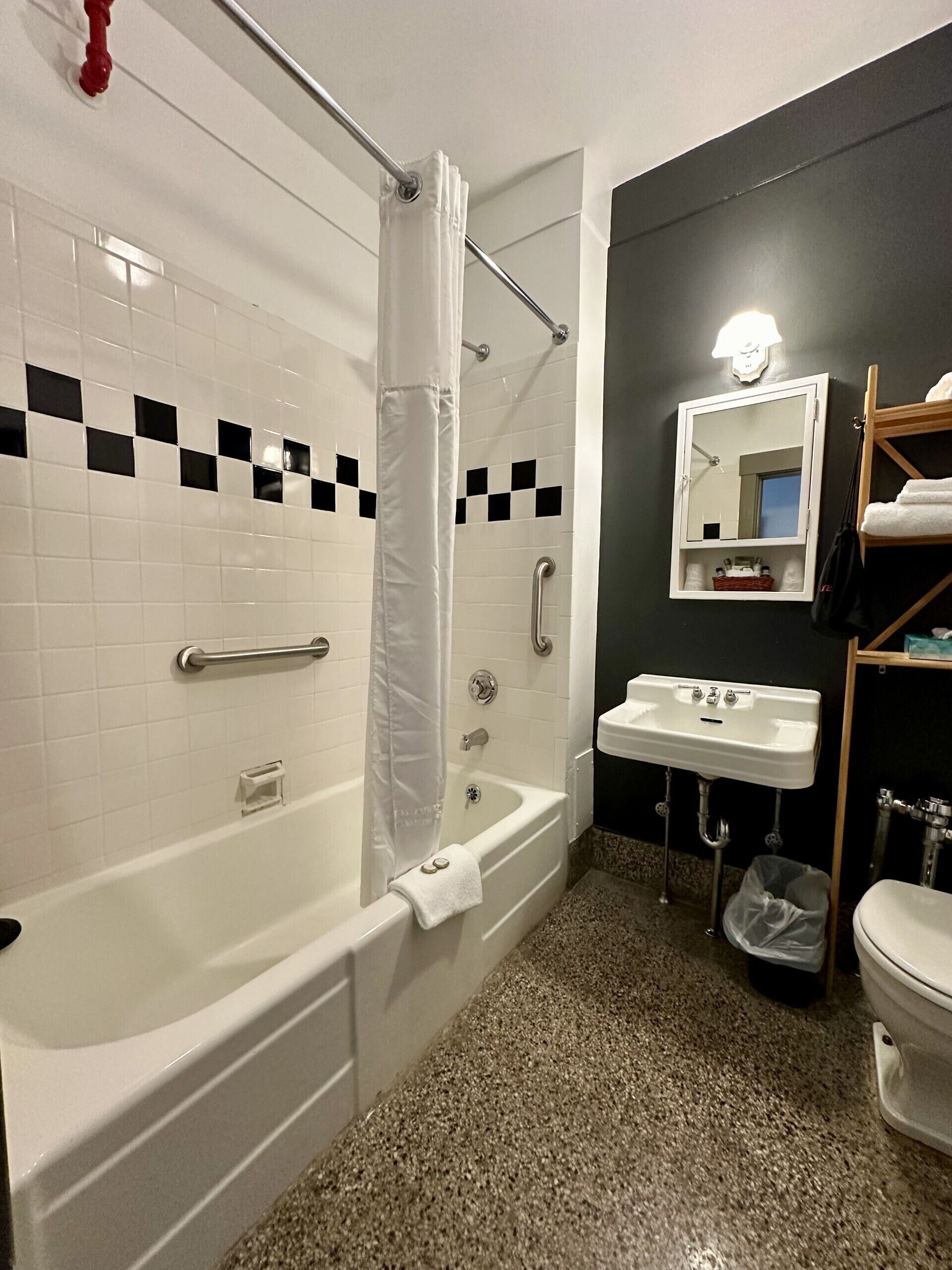 Phòng tắm