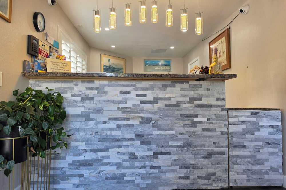 San Luis Inn And Suites