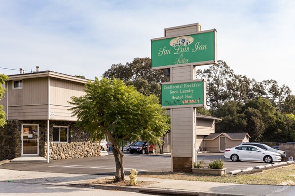 Property grounds - San Luis Inn And Suites (San Luis Obispo)