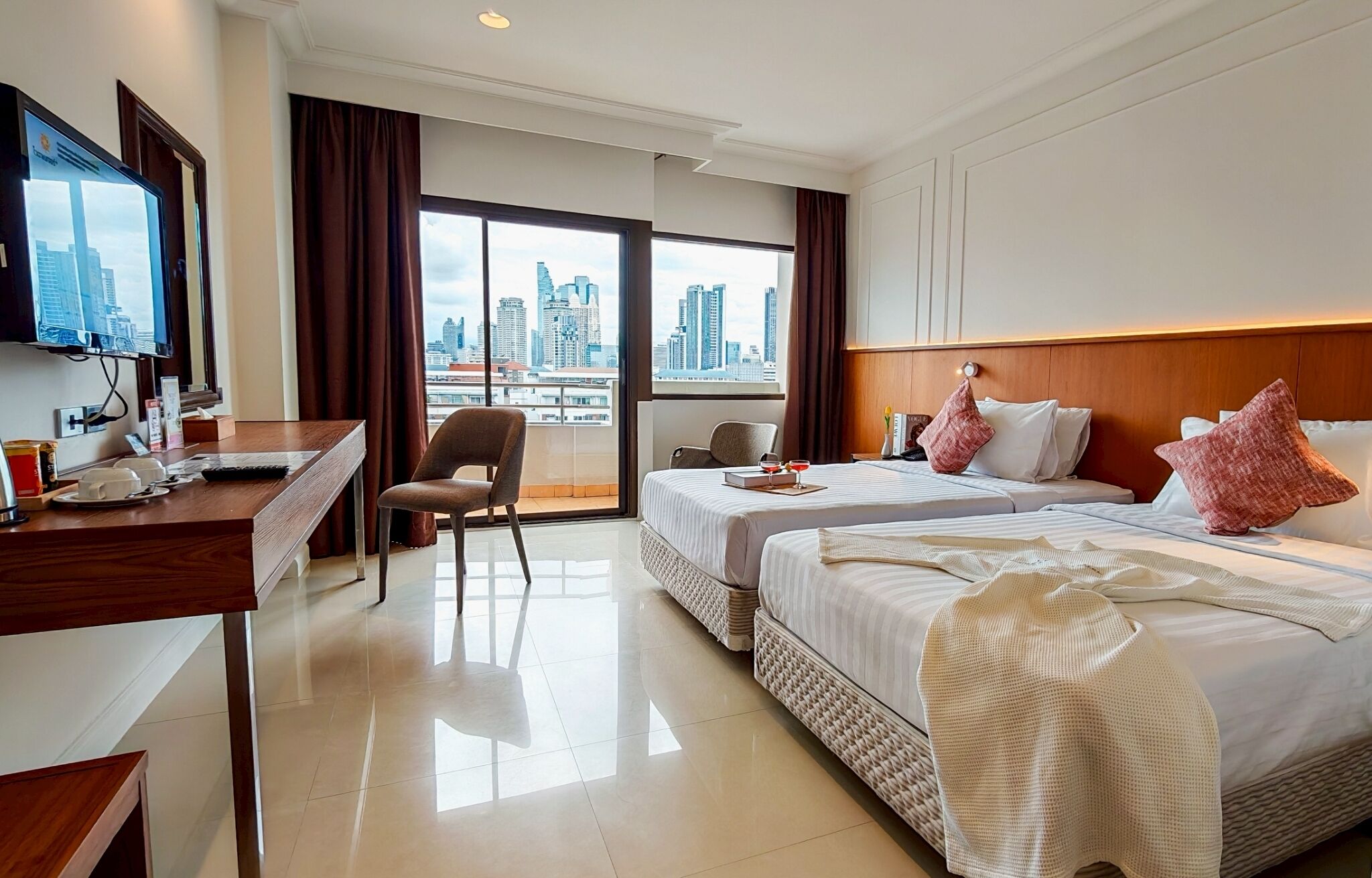 Desk, blackout curtains, free WiFi, bed sheets