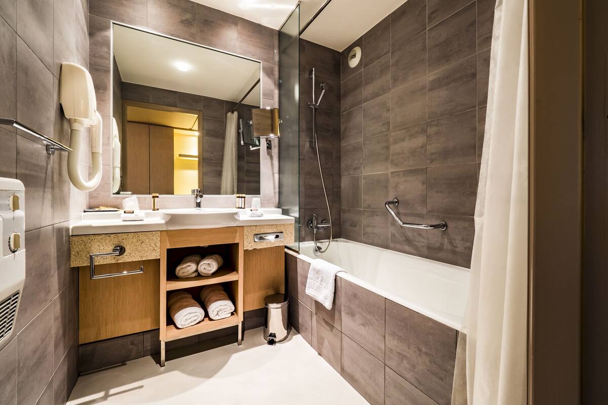 double room | bathroom | hair dryer, dressing gowns, slippers, towels