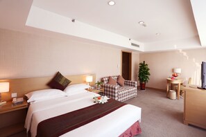 Chambre Standard | Literie de qualité, minibar, coffre-fort, bureau