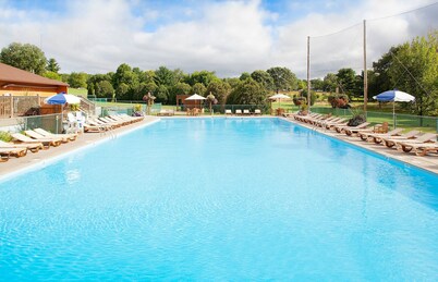 Hilton Grand Vacations Christmas Mountain Village Wisconsin