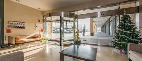 Check-in/check-out kiosk