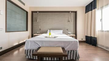 Free minibar items, in-room safe, desk, blackout drapes