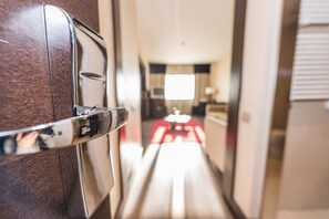 TV - Hotel Mercader (Madrid)