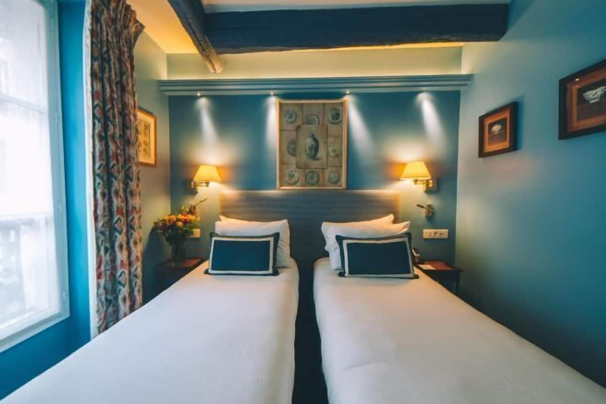 1 bedroom, premium bedding, minibar, in-room safe