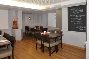 Restaurant - Hôtel De La Dent-du-Midi (Saint-Maurice)