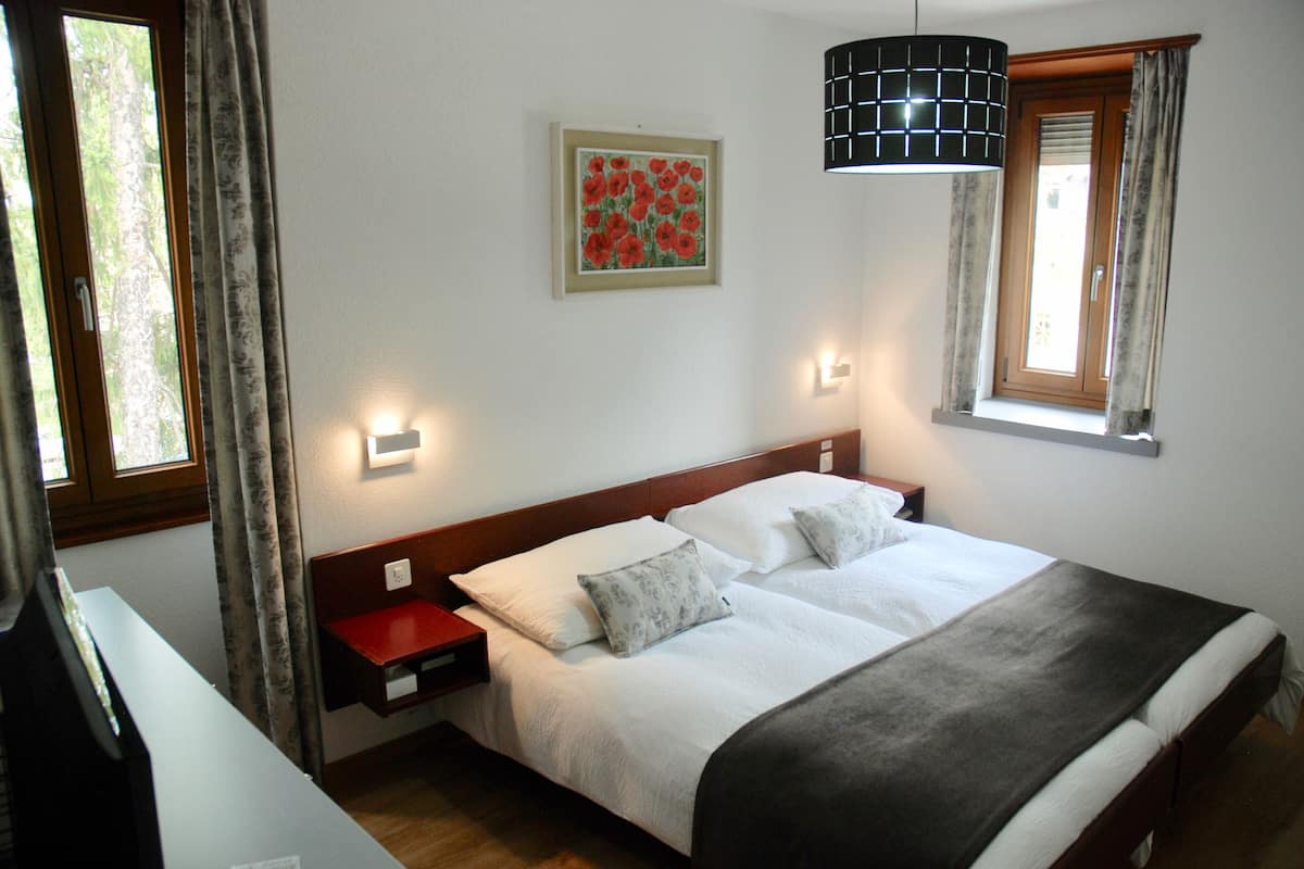Superior Double Room | Minibar, in-room safe, desk, free WiFi
