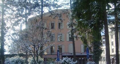 Hôtel De La Dent-du-Midi