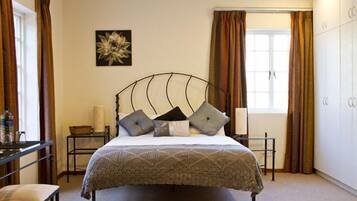 In-room safe, iron/ironing board, WiFi