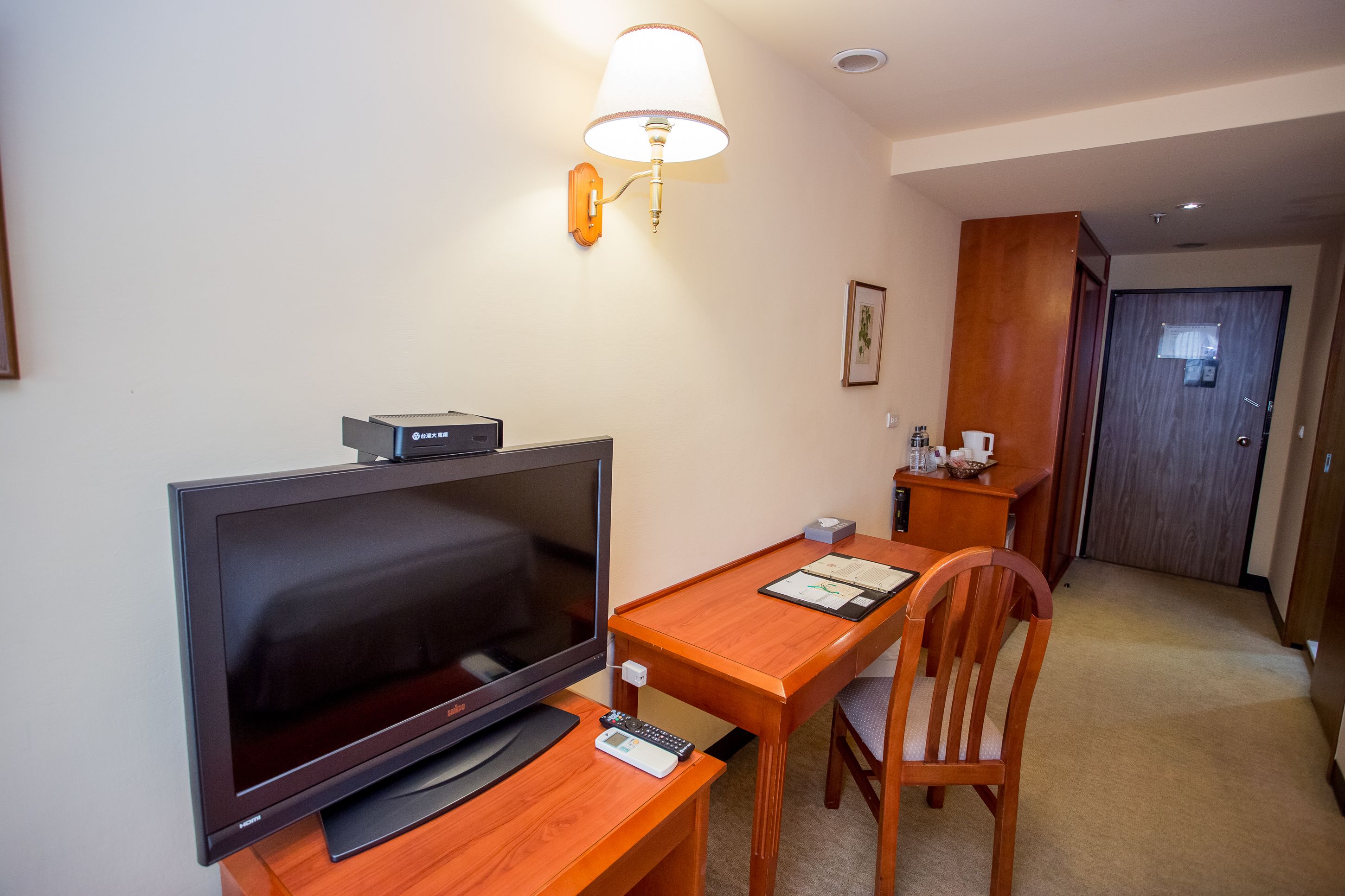 standard twin room | 1 bedroom, premium bedding, down duvets, pillow-top beds