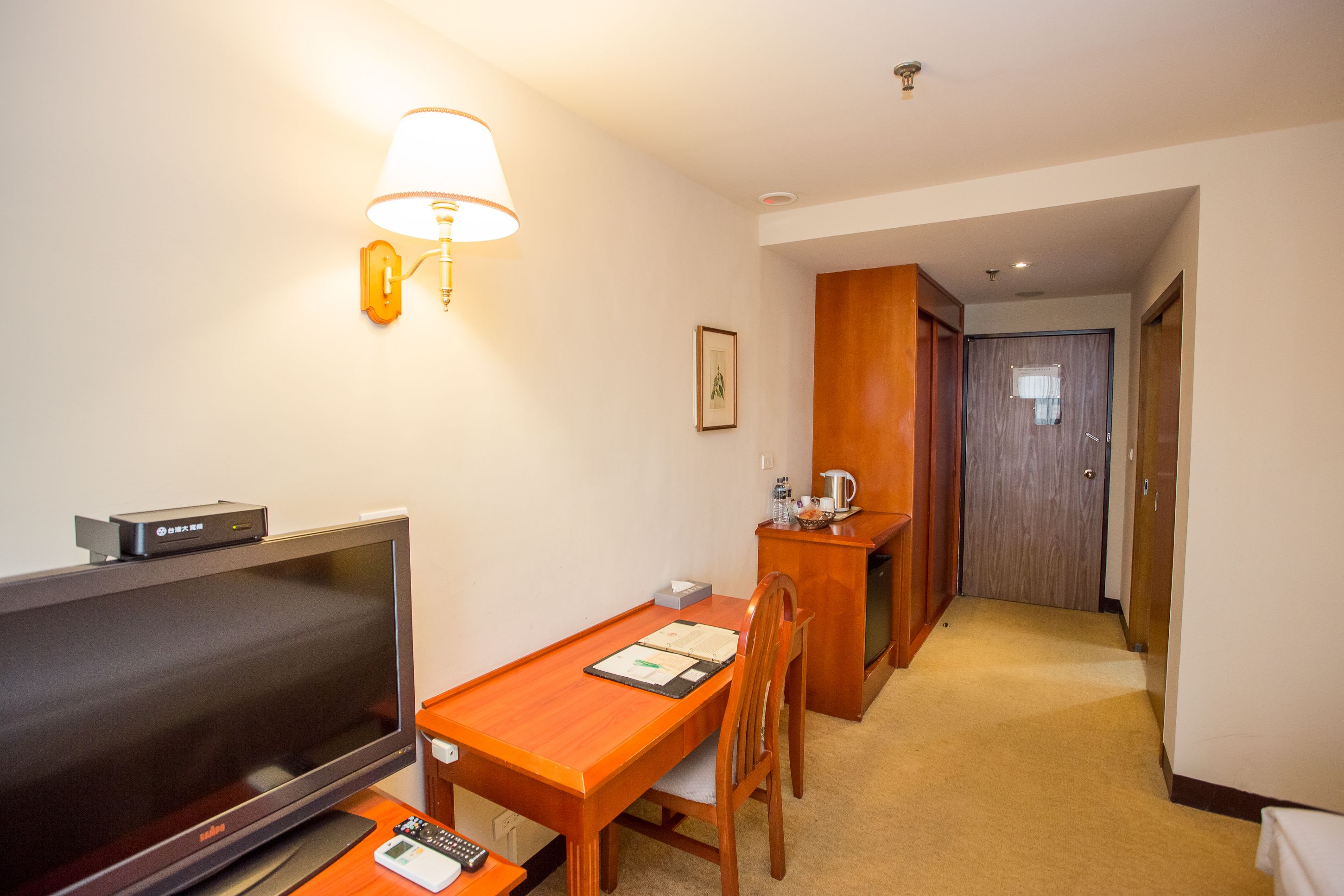standard double room | 1 bedroom, premium bedding, down duvets, pillow-top beds