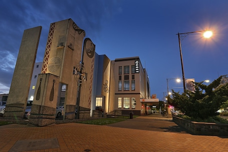 Exterior. Quest Invercargill Serviced Apartments