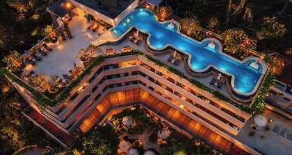 Pacific Club Resort