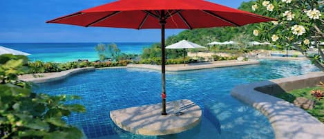 Outdoor pool, pool umbrellas, sun loungers