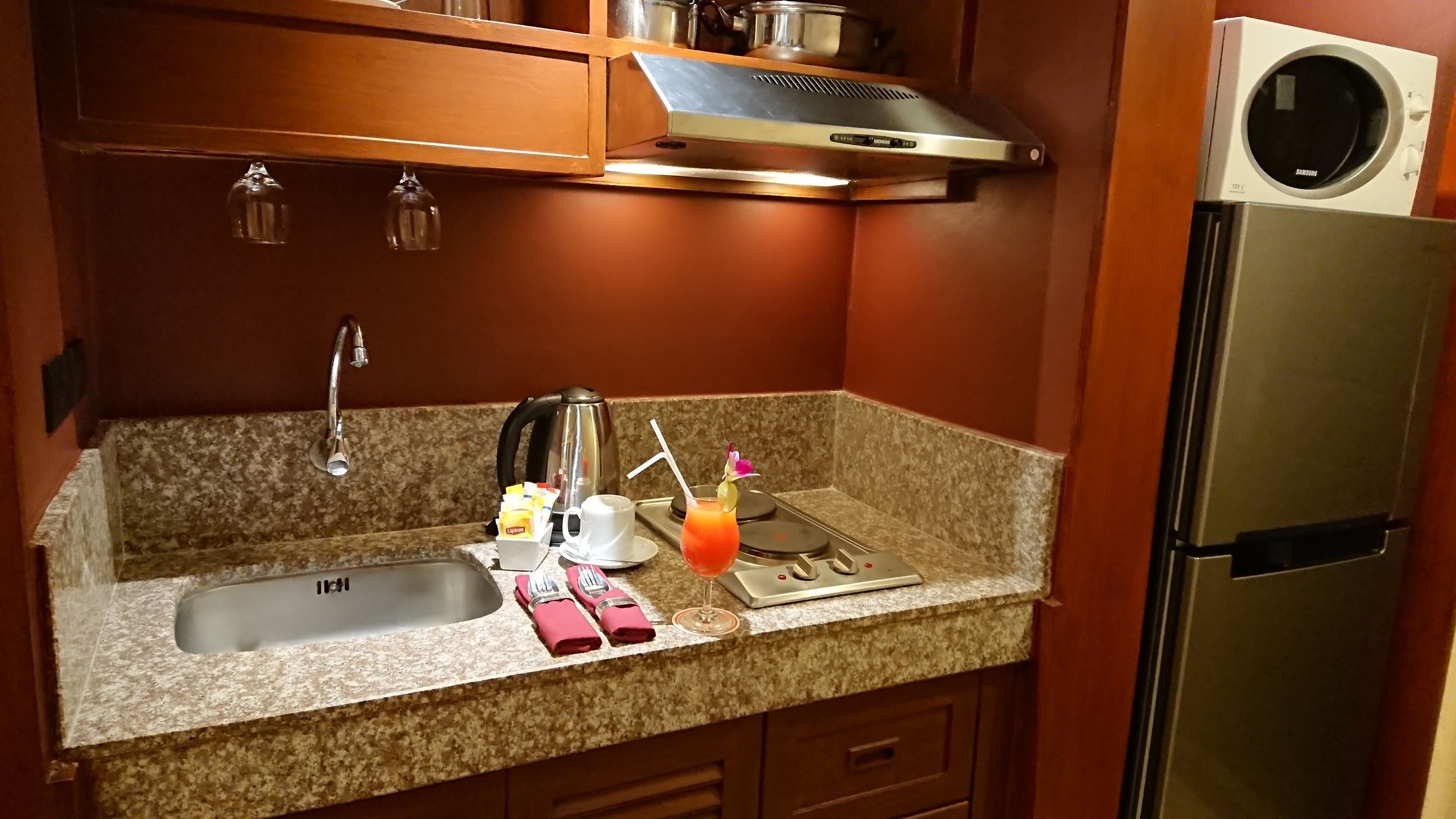 studio suite | minibar