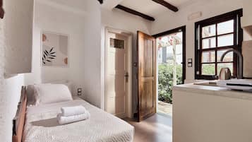 Standard Triple Twin Studio | Lakens van Egyptisch katoen, luxe beddengoed, pillowtop-bedden