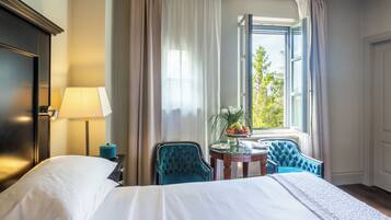 Superior-Doppel- oder -Zweibettzimmer | 1 Schlafzimmer, hochwertige Bettwaren, Minibar, Zimmersafe