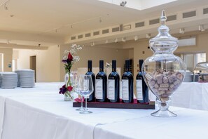 Reception hall - Wall Art Hotel (Prato)
