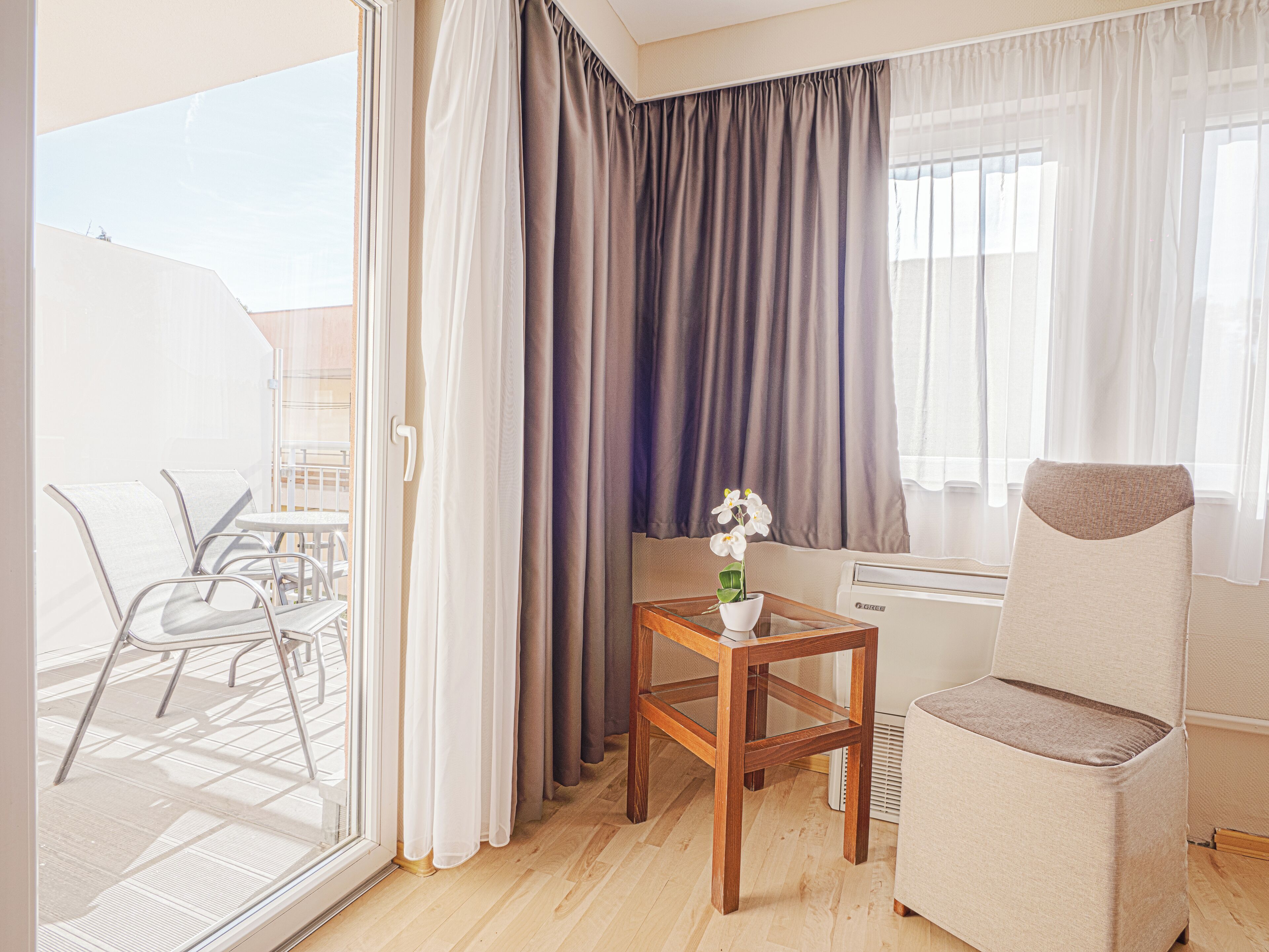 Foto - Holiday Beach Budapest Hotel