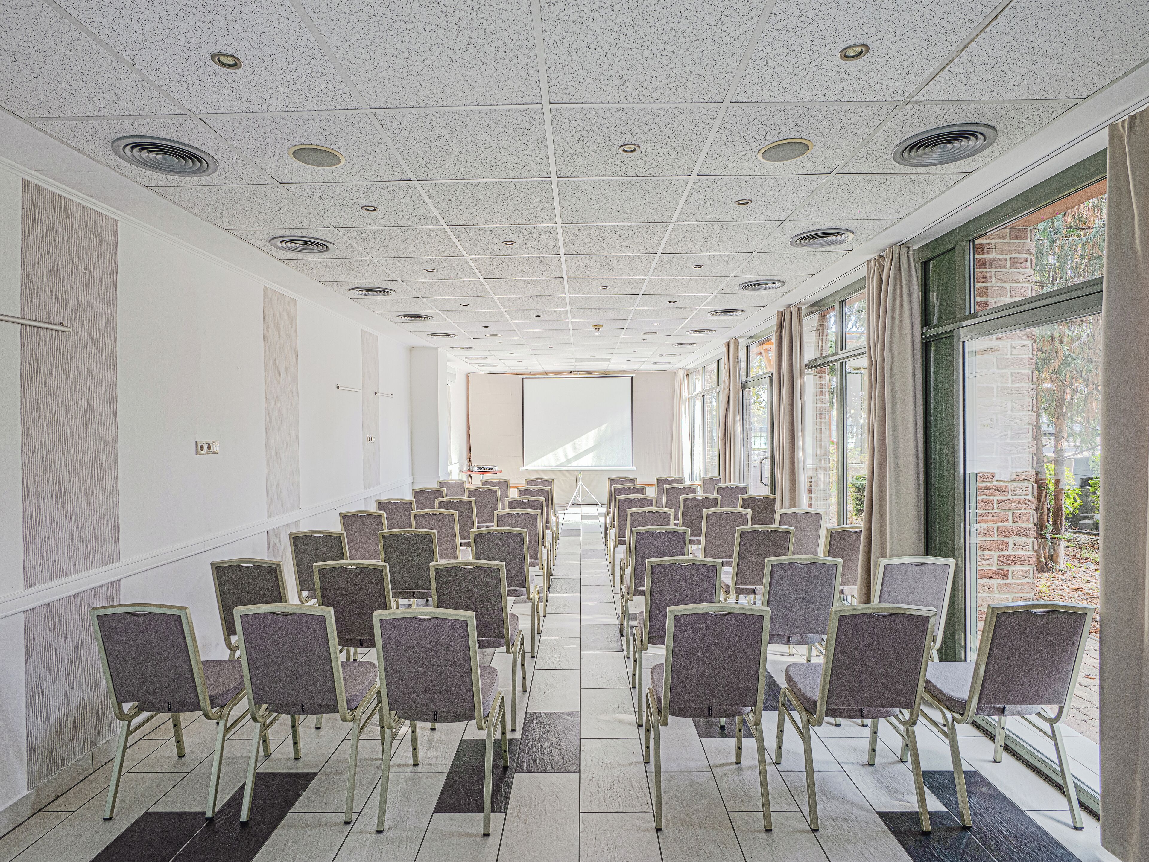 Foto - Holiday Beach Budapest Hotel