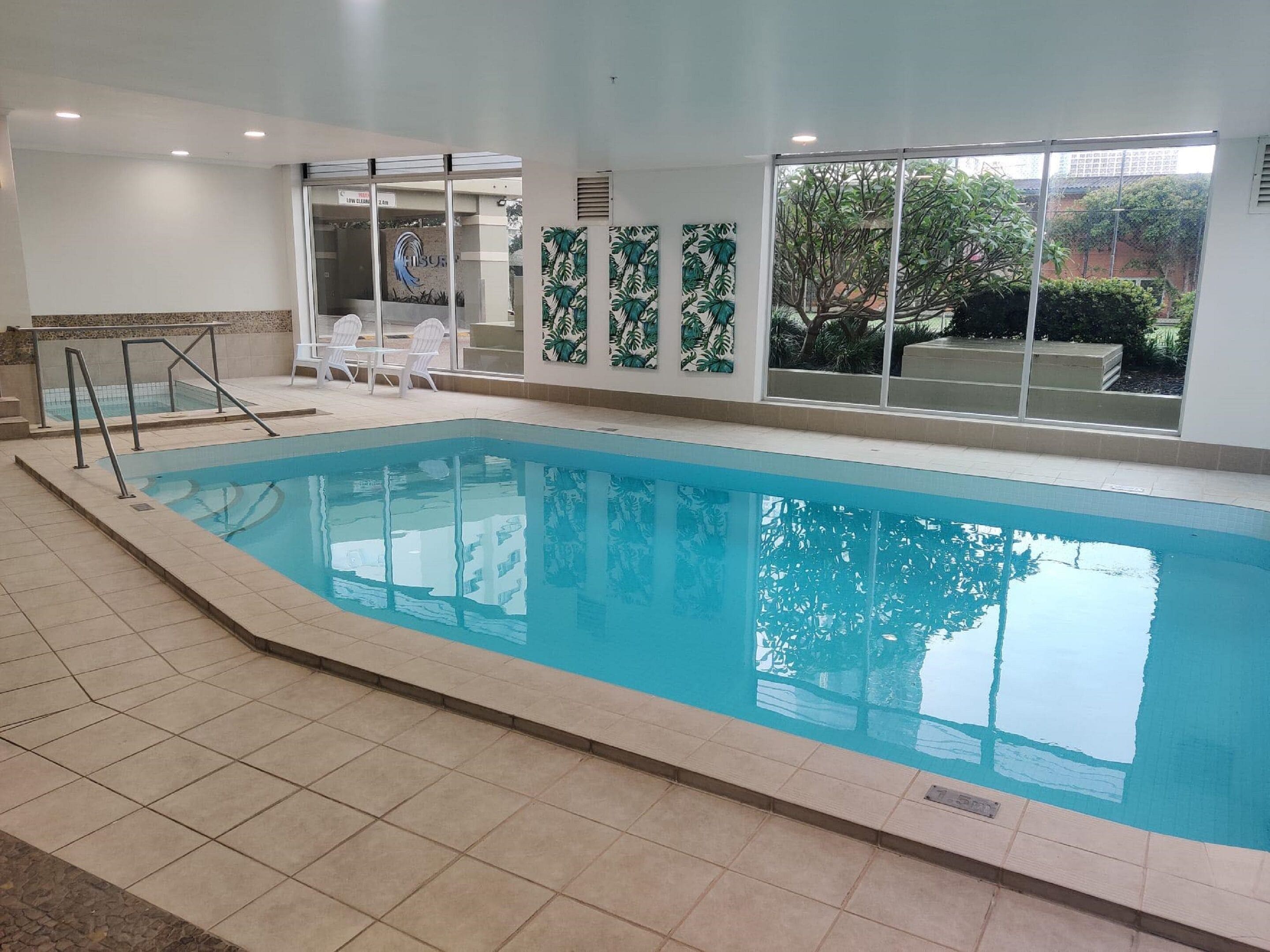 Hi Surf Beachfront Resort Apartments — image 3