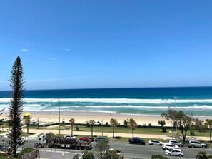 View from property - Hi Surf Beachfront Resort Apartments (Surfers Paradise)