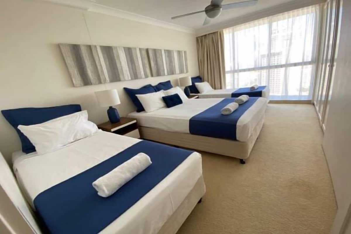 1 bedroom, individually decorated, individually furnished, soundproofing