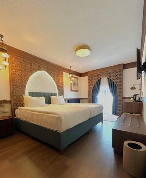 豪華客房 | 埃及棉床單、高級寢具、羽絨被、記憶棉床墊