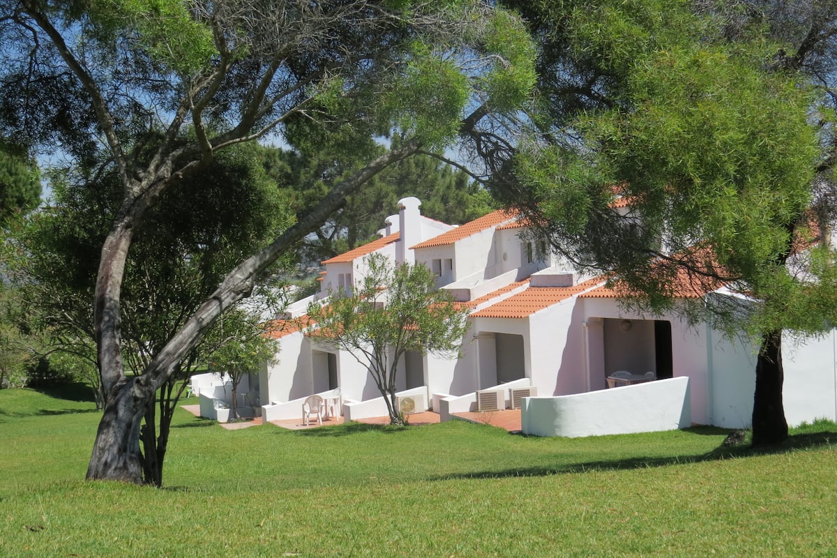 1 habitación y cunas gratuitas 