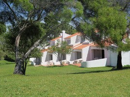 1 habitación y cunas gratuitas 